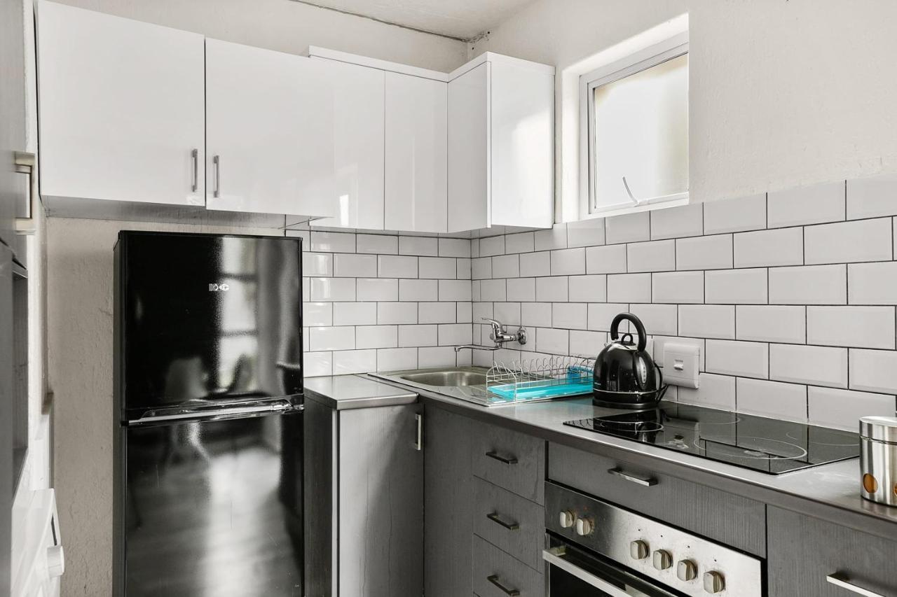 Marley On Katherine Apartment โจฮันเนสเบิร์ก ภายนอก รูปภาพ
