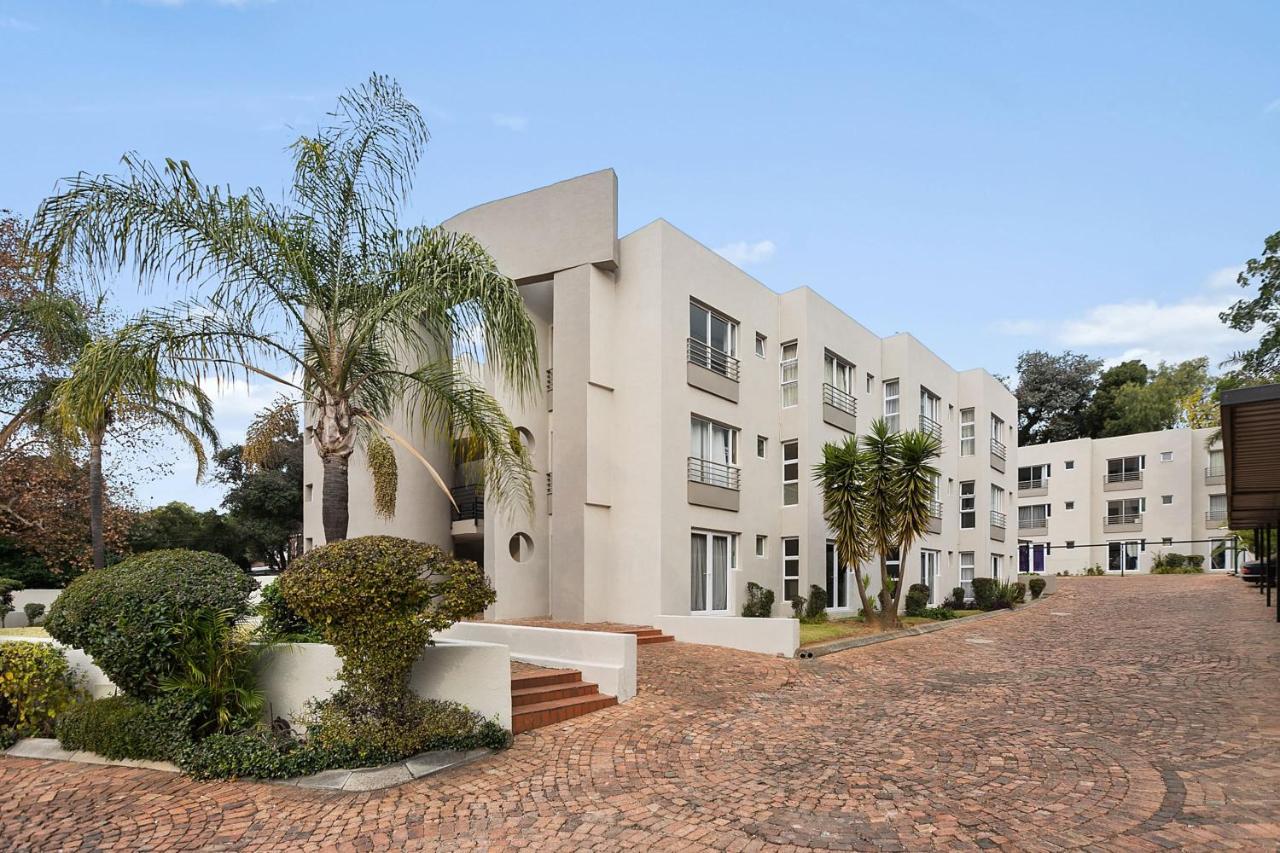 Marley On Katherine Apartment โจฮันเนสเบิร์ก ภายนอก รูปภาพ